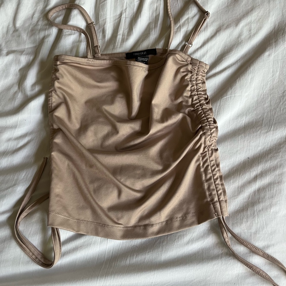 5 summer tops, Fashion Nova and Garage